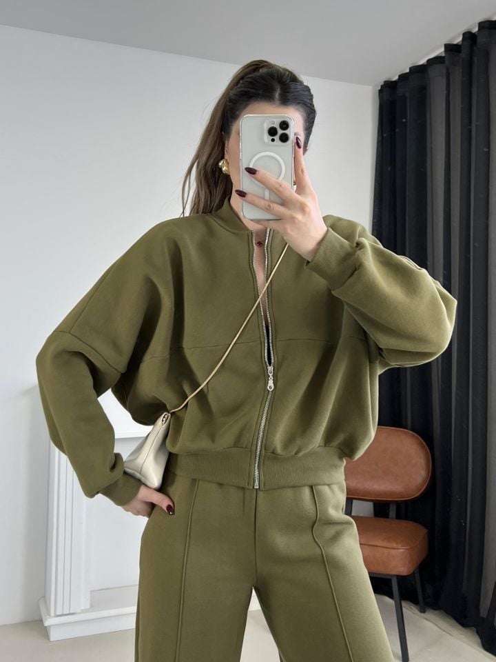 Haki Dikiş Detaylı Pantolon Sweat Takım