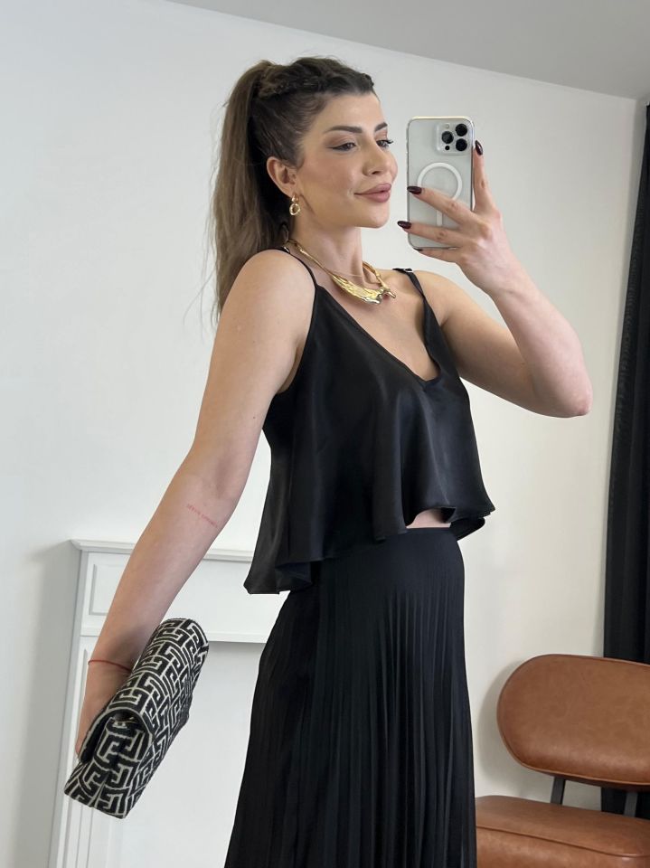 Siyah Askılı Saten Bluz S