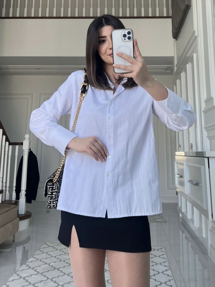 Vatkalı Klasik Beyaz Gömlek