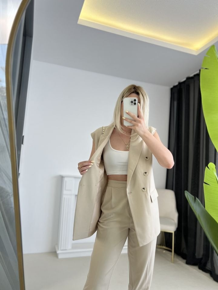 Bej Yelek Pantolon Takım