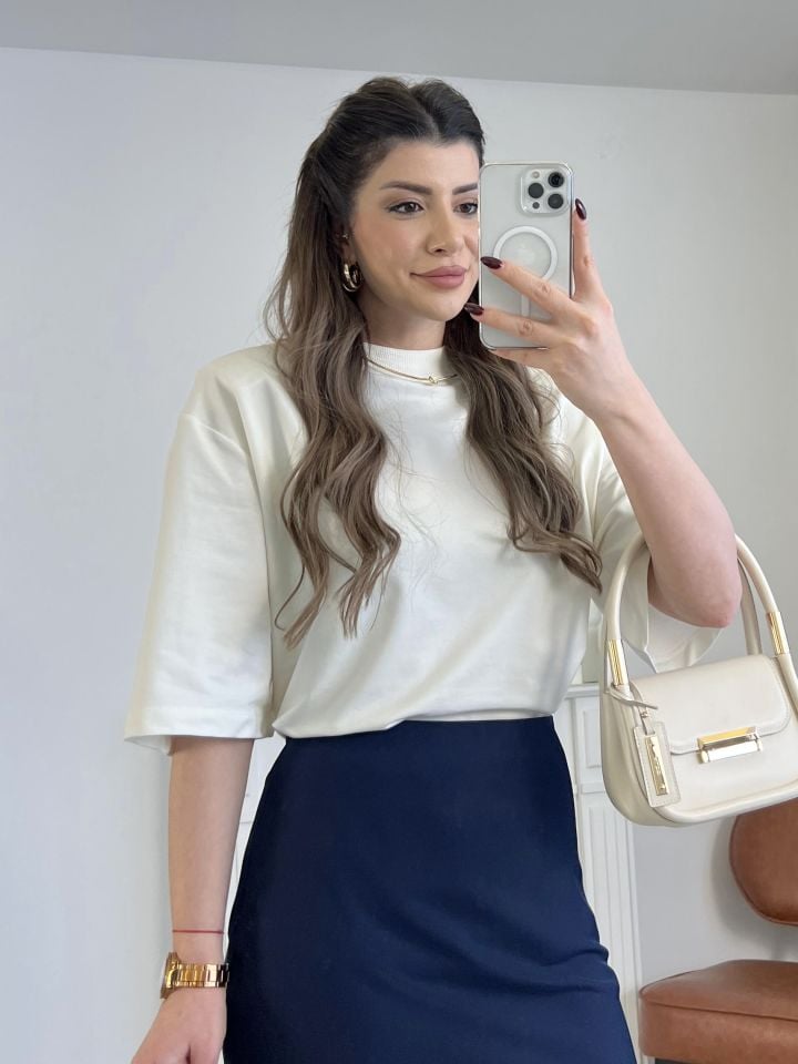 Ekru Vatkalı Oversize Tişört