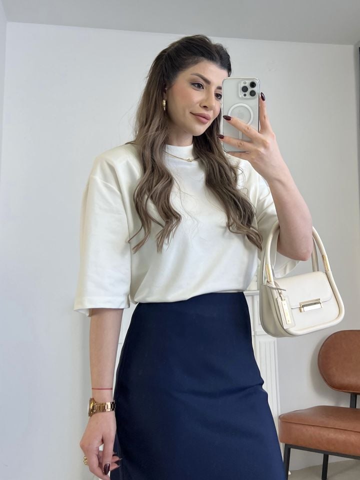 Ekru Vatkalı Oversize Tişört
