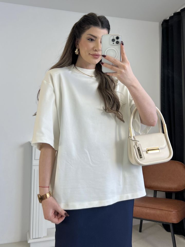 Ekru Vatkalı Oversize Tişört