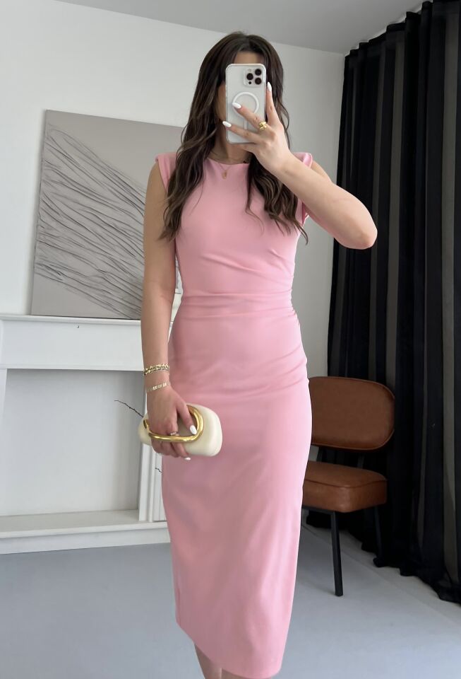 Vatkalı Drape Detaylı Pembe Kalem Elbise