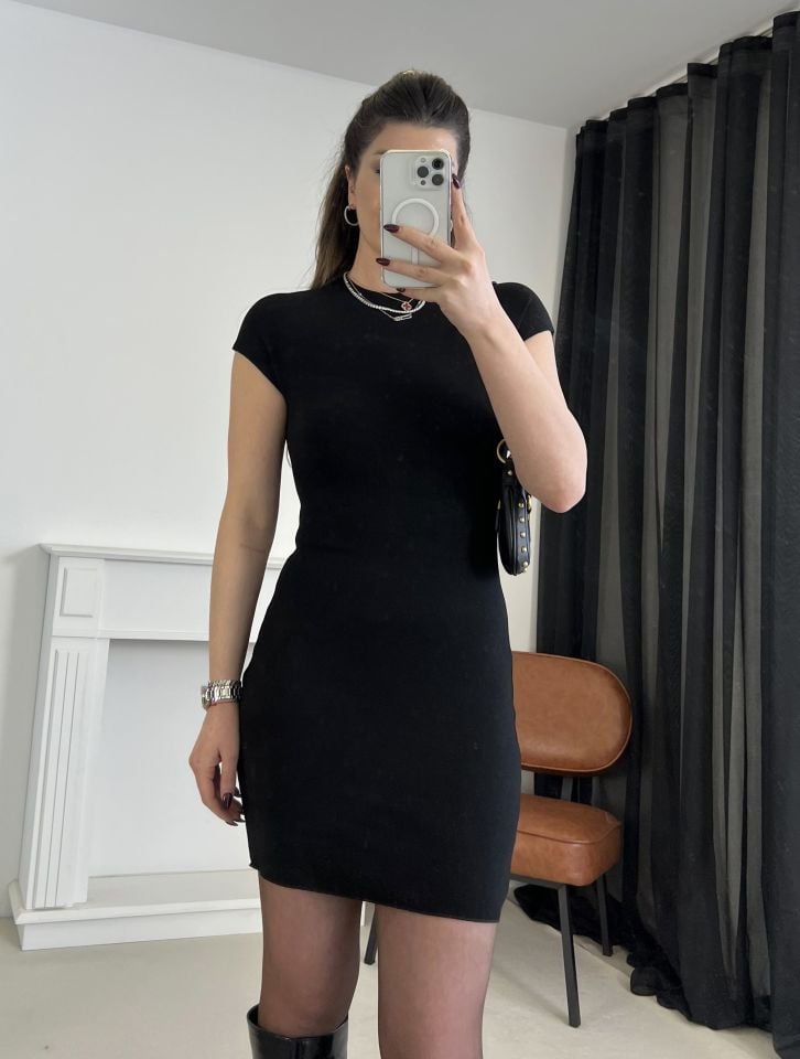 Siyah Streç Örme Mini Elbise