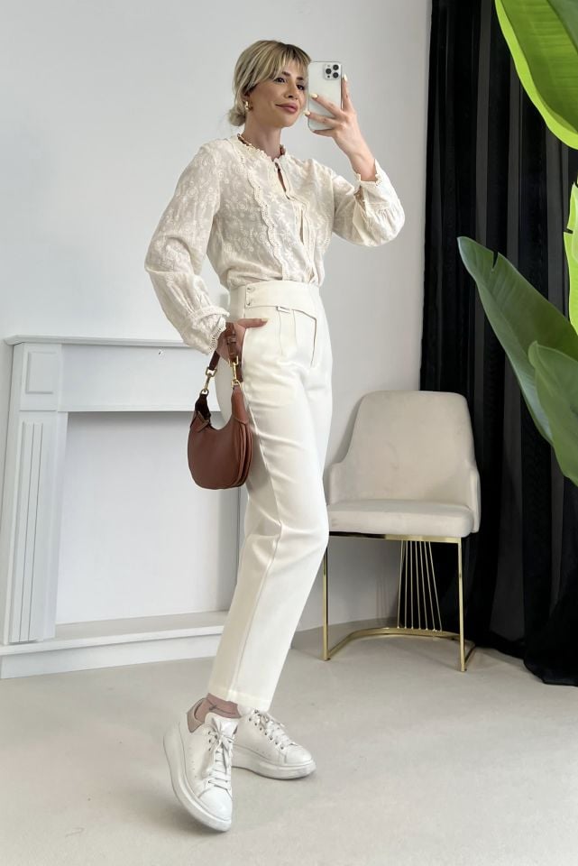 Gabardin Etiket Detay Pensli Pantolon