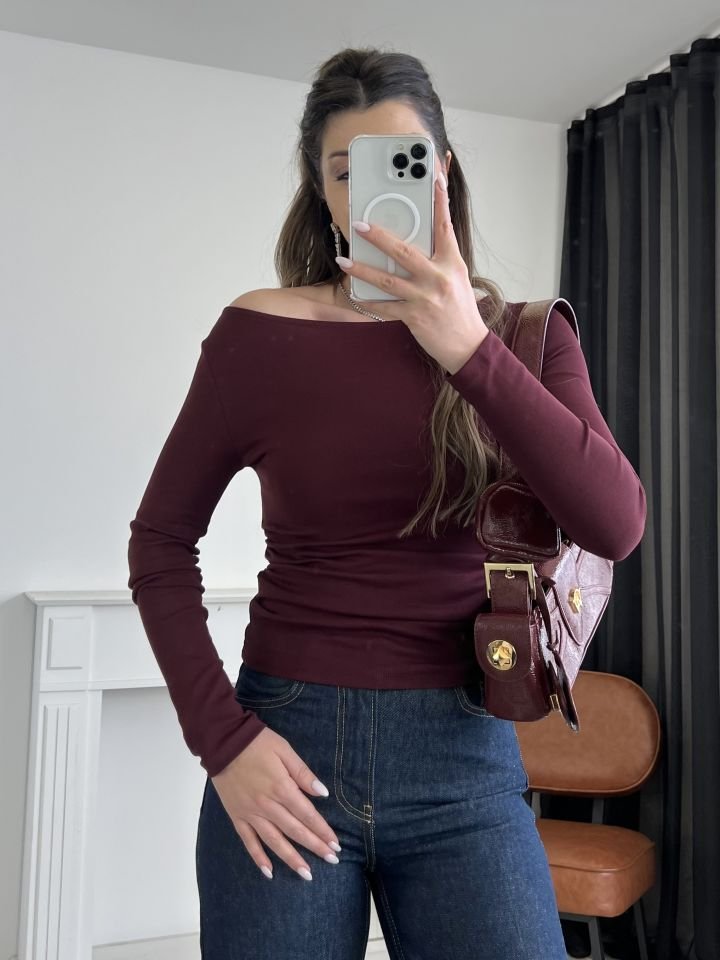Bordo Büzgülü Kayık Yaka Bluz